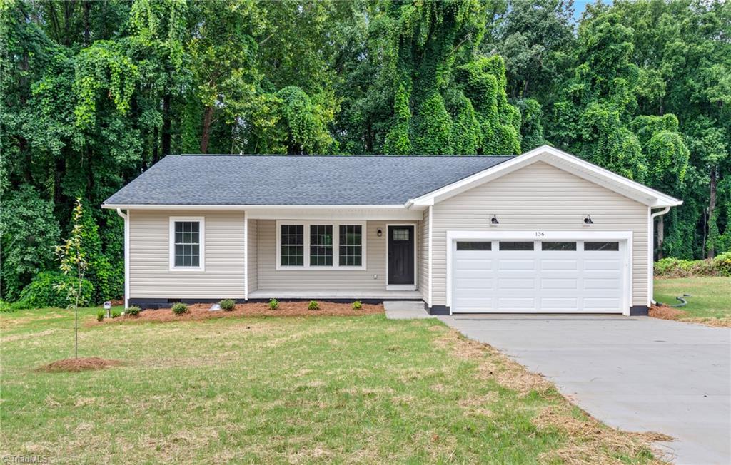 136 Williams Street Property Photo 1