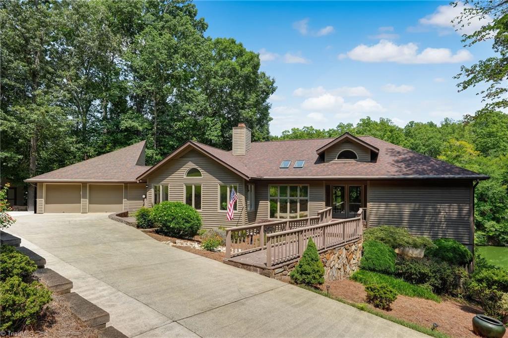 165 Beech Tree Court Property Photo