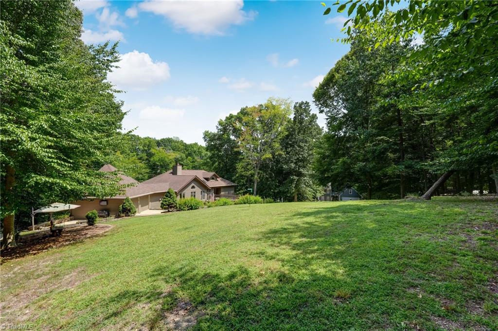 165 Beech Tree Court Property Photo 6