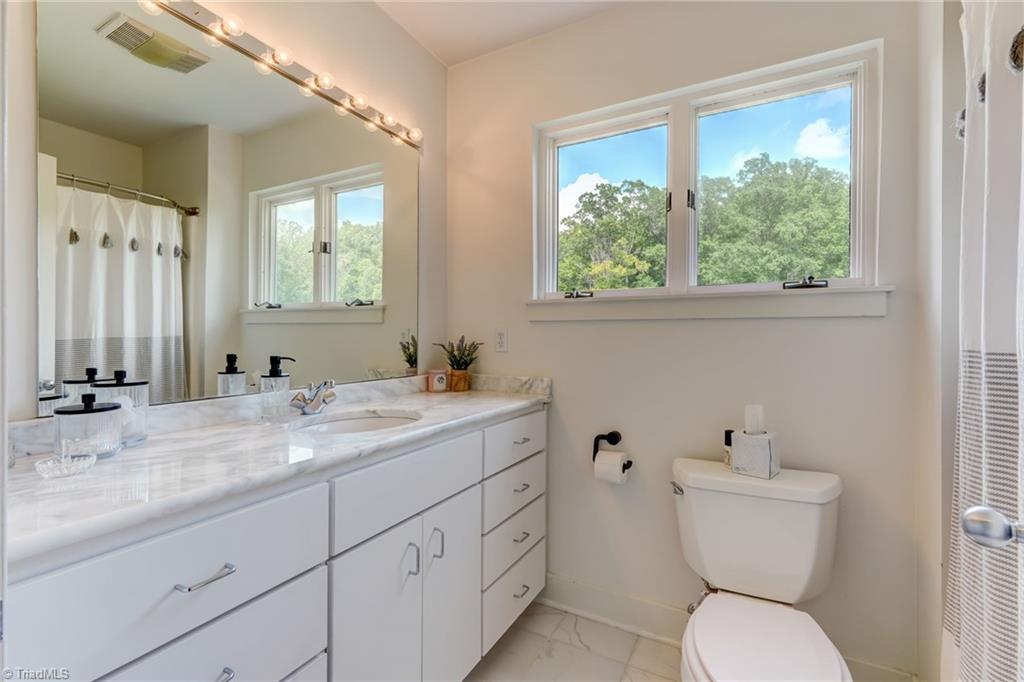 165 Beech Tree Court Property Photo 36