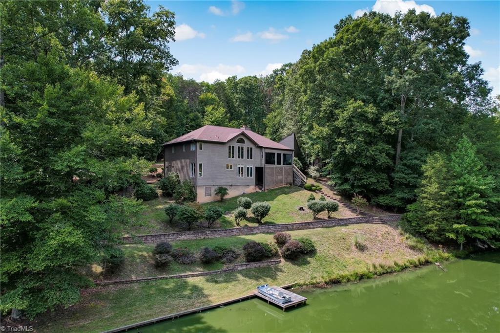 165 Beech Tree Court Property Photo 43