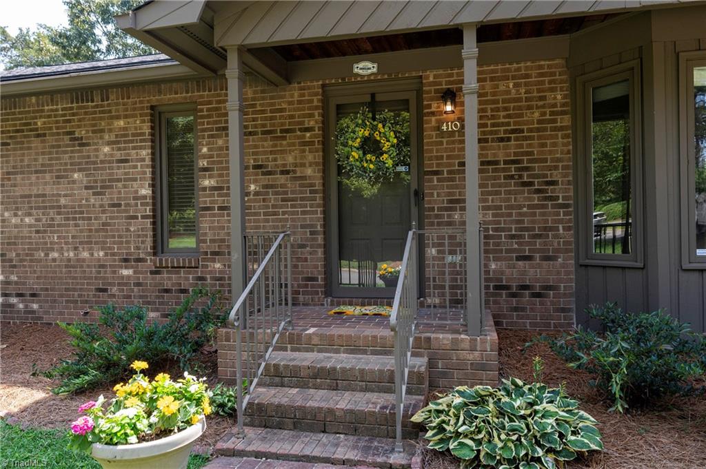 410 Ridgehaven Drive Property Photo 6