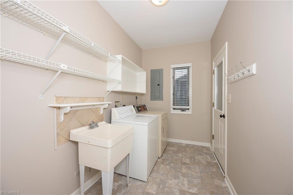 410 Ridgehaven Drive Property Photo 47