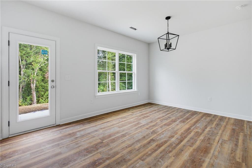 1019 Duggins Street Property Photo 6