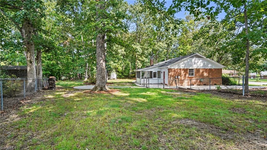 11 Sedley Court Property Photo 29