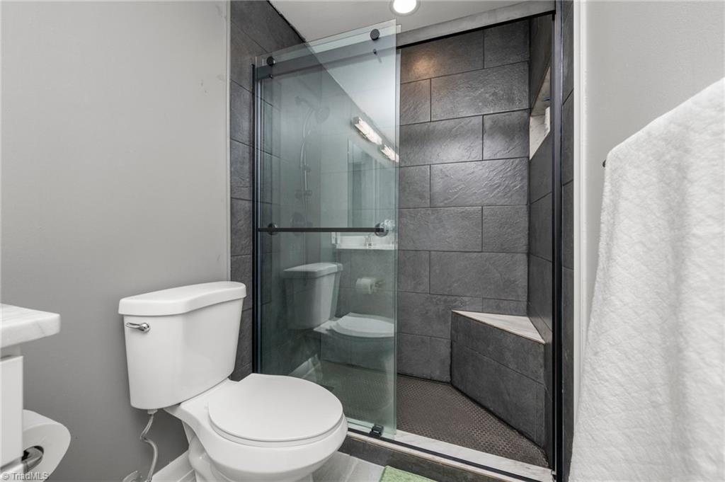3860 Huntingreen Lane # C Property Photo 34