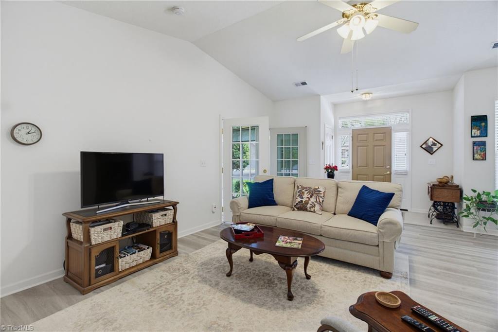 4301 Hanberry Drive Property Photo 9