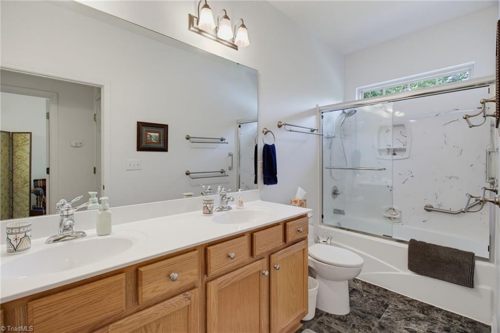 4301 Hanberry Drive Property Photo 23