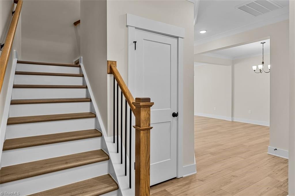 5205 Maple Blossom Trail Property Photo 5