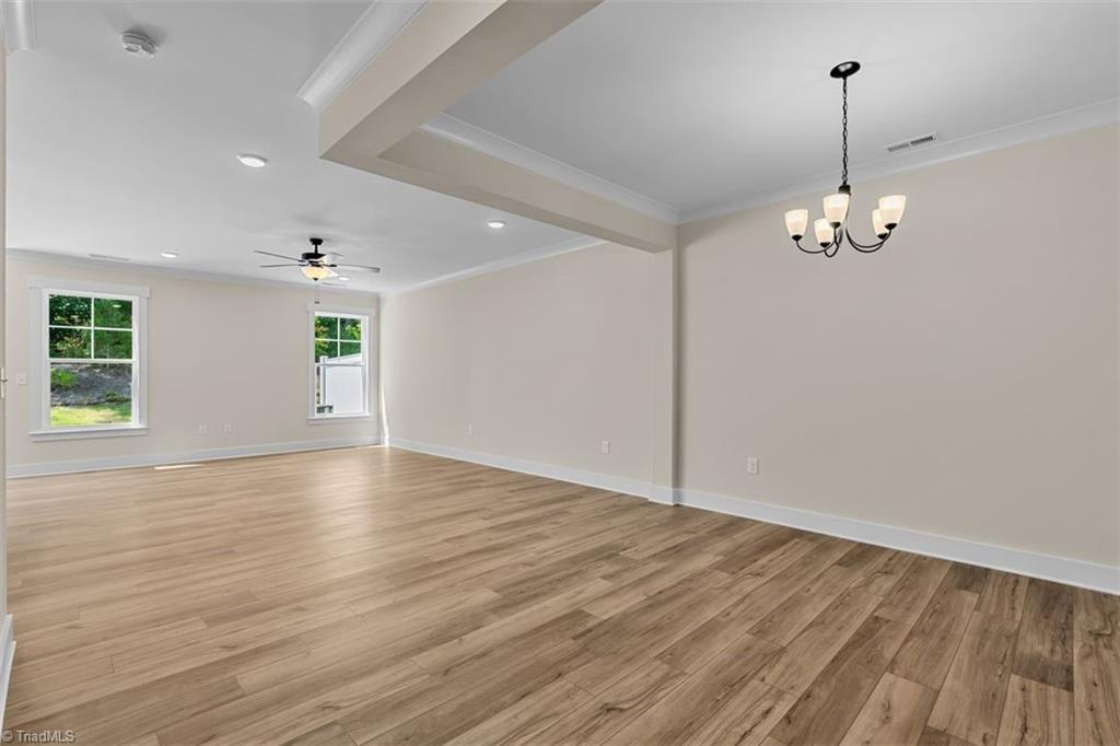 5205 Maple Blossom Trail Property Photo 6