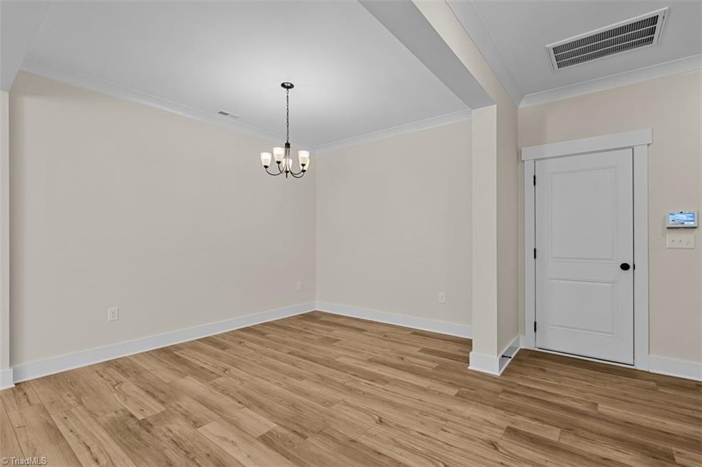 5205 Maple Blossom Trail Property Photo 7
