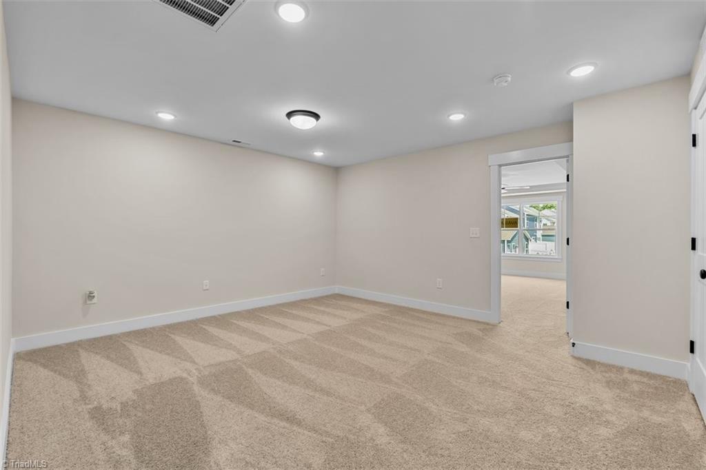 5205 Maple Blossom Trail Property Photo 26