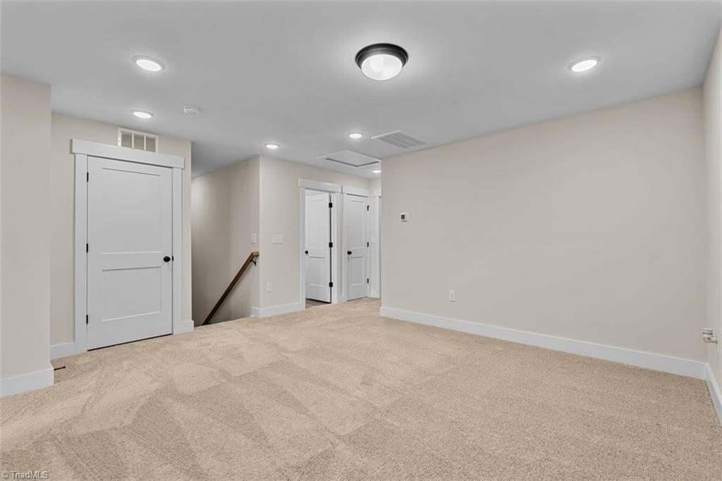 5205 Maple Blossom Trail Property Photo 27