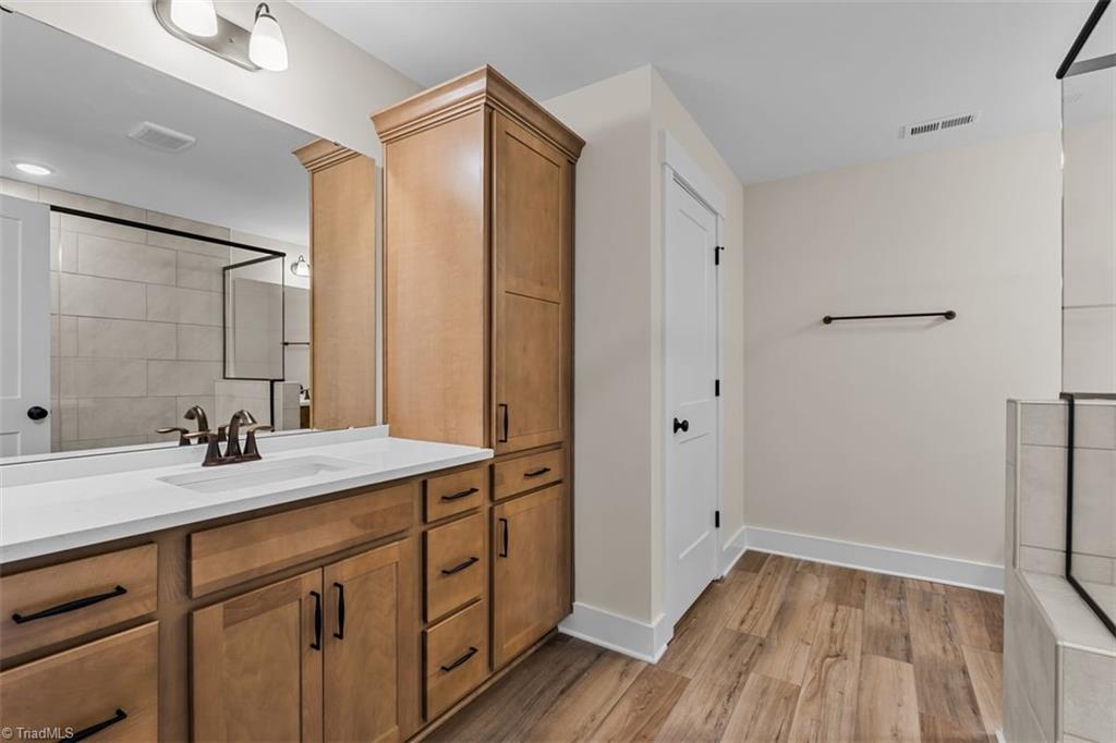 5205 Maple Blossom Trail Property Photo 33