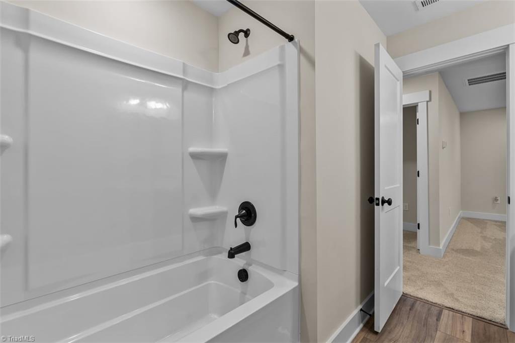 5205 Maple Blossom Trail Property Photo 39