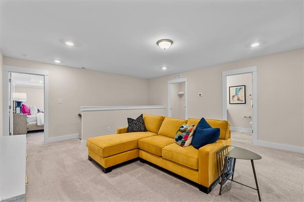 5207 Maple Blossom Trail Property Photo 17