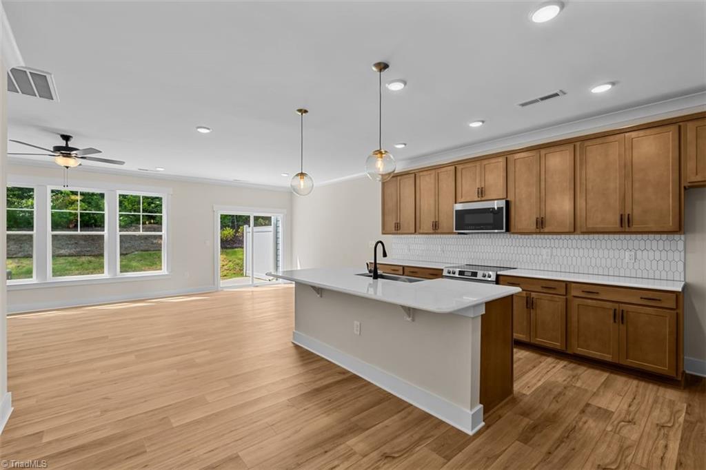 5207 Maple Blossom Trail Property Photo 29