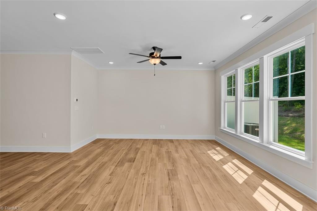 5207 Maple Blossom Trail Property Photo 33