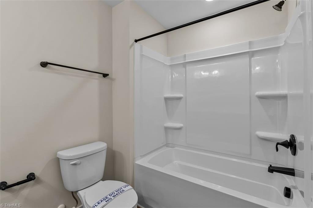 5207 Maple Blossom Trail Property Photo 45