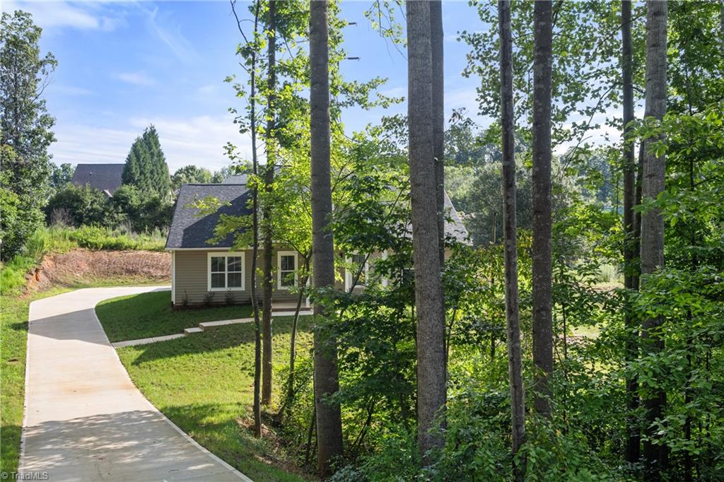 3101 Hickory Ridge Drive Property Photo 2