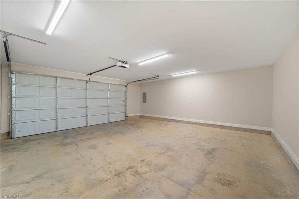 3101 Hickory Ridge Drive Property Photo 28