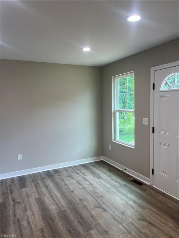 917 Redding Drive Property Photo 6