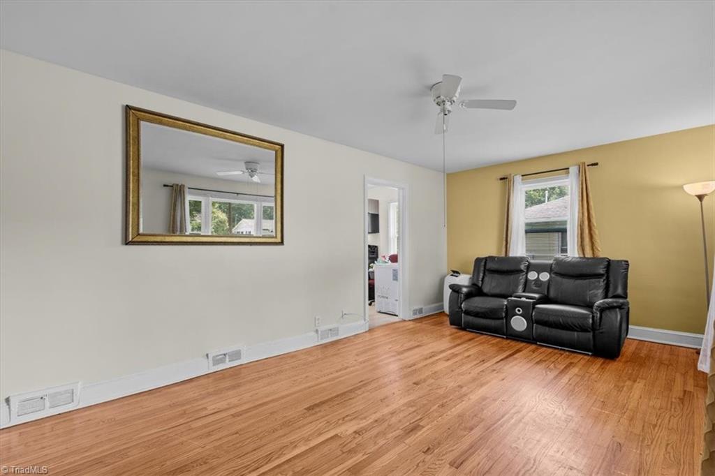 2723 Sink Street Property Photo 6