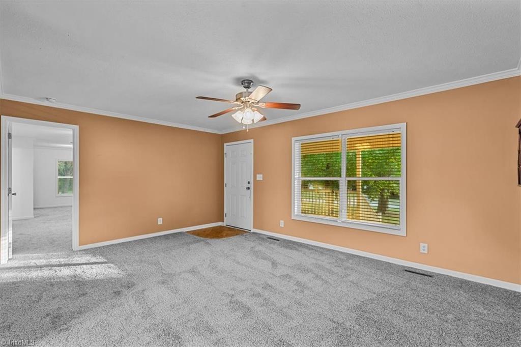 471 Guilrock Lane Property Photo 9