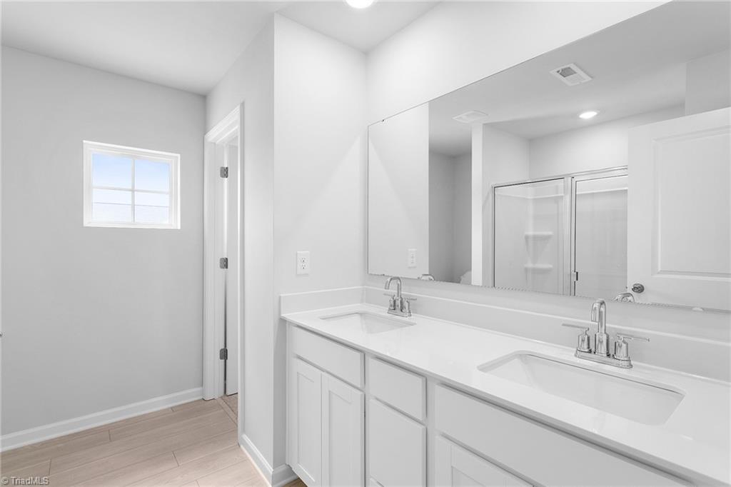 143 Primrose Street Property Photo 25