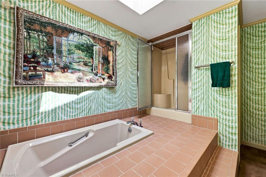4401 Oakview Drive Property Photo 24