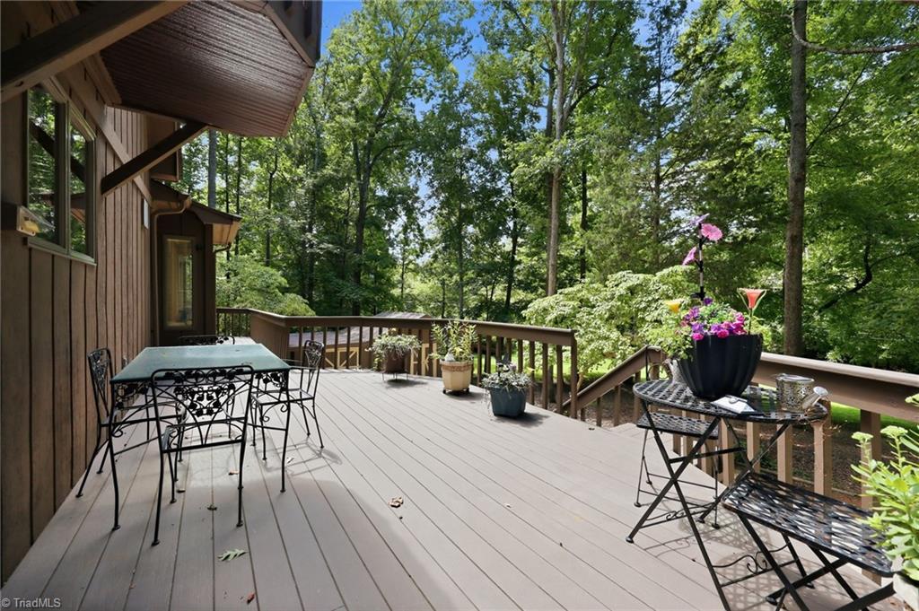 4401 Oakview Drive Property Photo 35