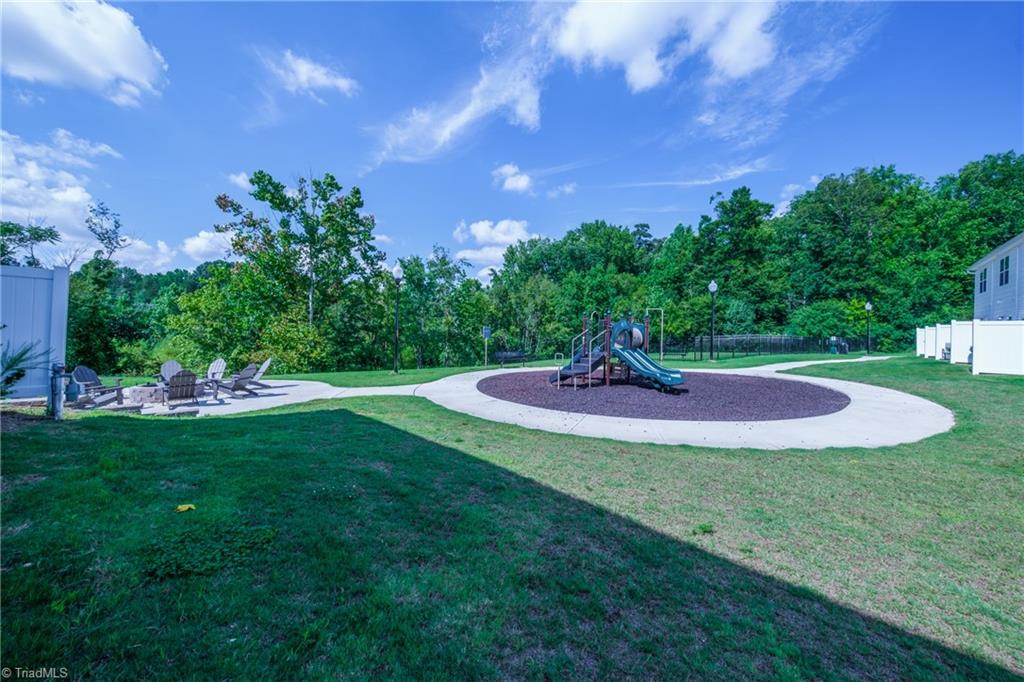 3160 Fall Hills Drive Property Photo 37