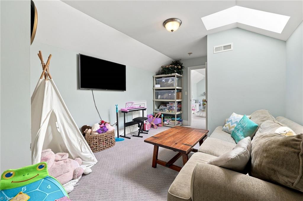 115 S River Hill Drive Property Photo 42