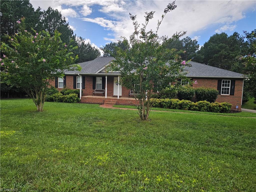 306 Gardner Point Drive Property Photo 1