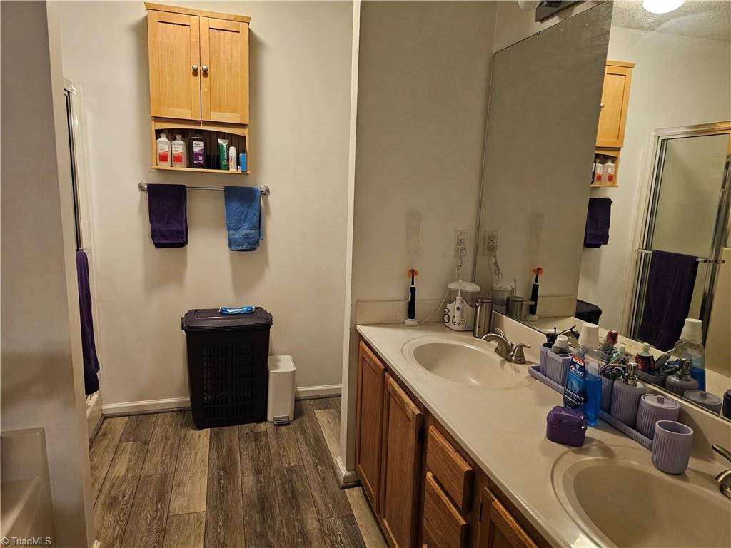 306 Gardner Point Drive Property Photo 12