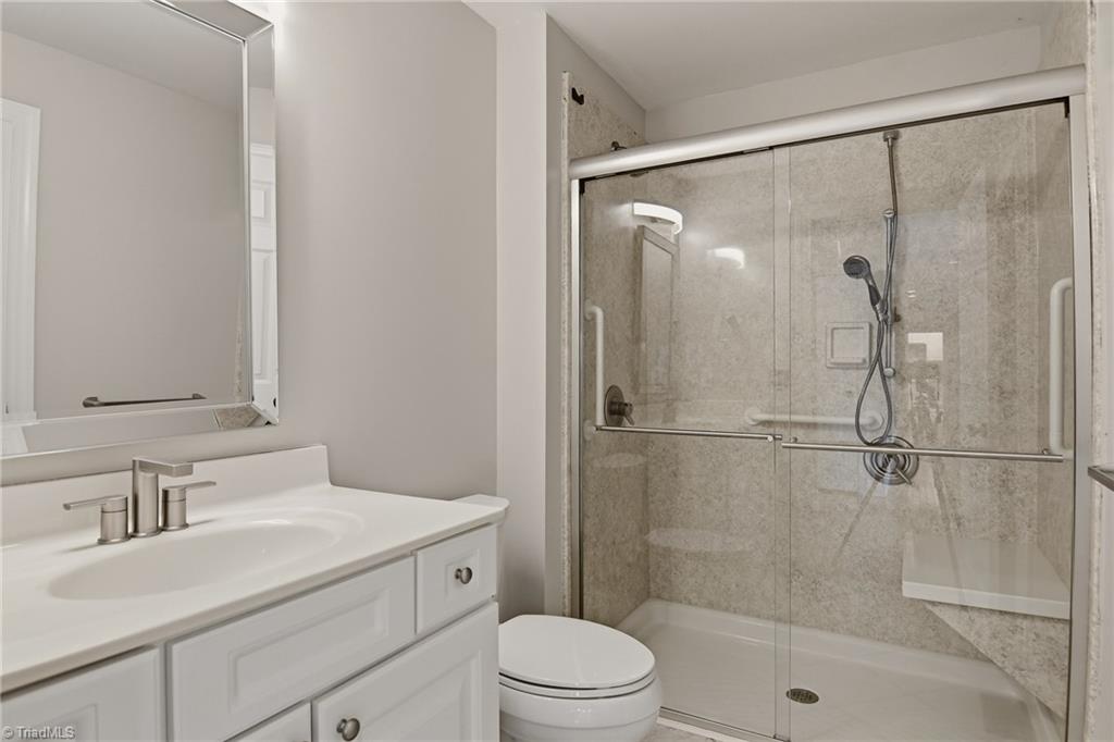5012 Weatherstone Drive Property Photo 11