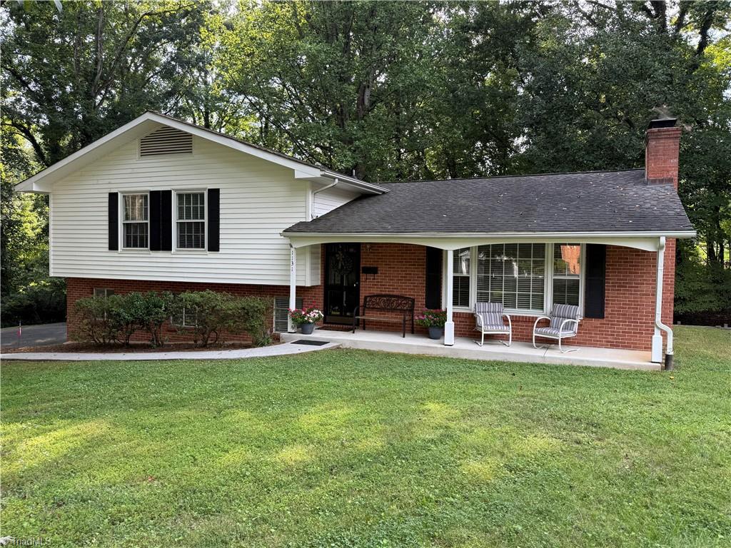 1131 Cypress Circle