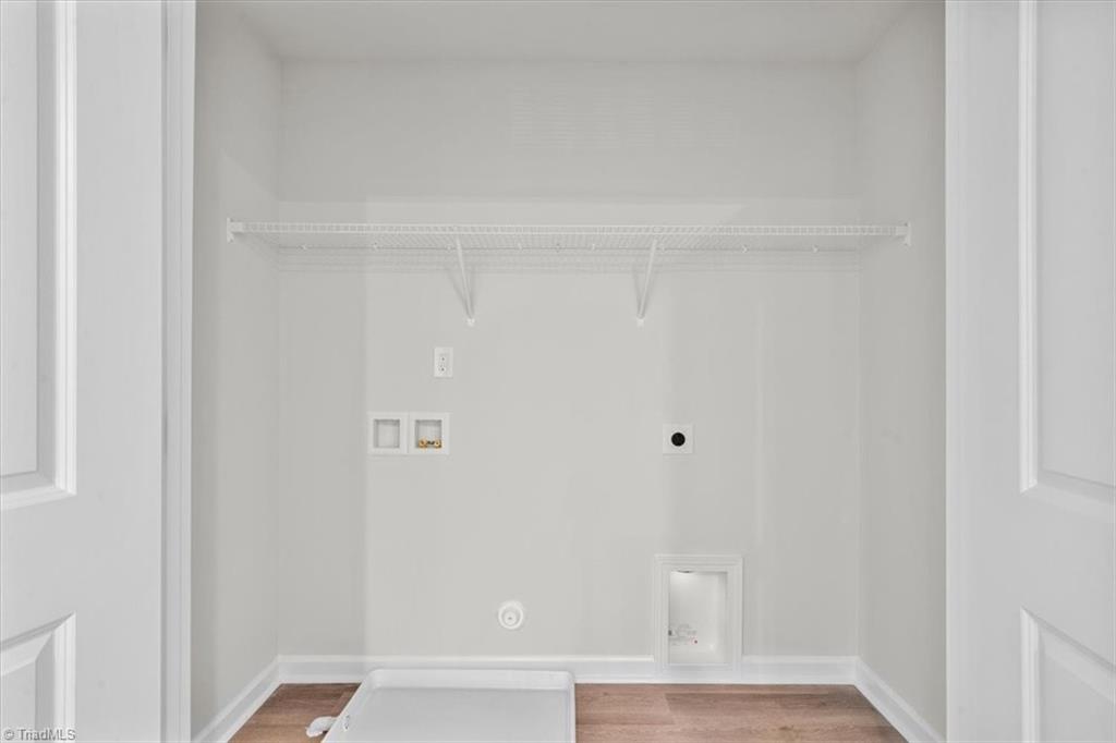 4198 Emmas Way Property Photo 29