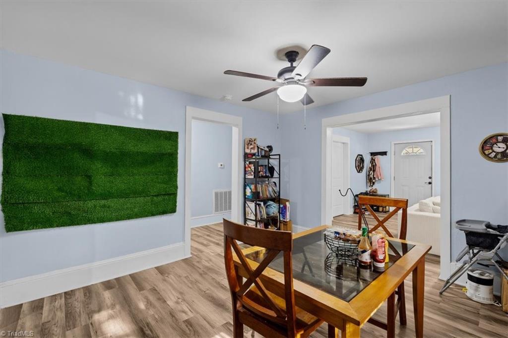 1207 Vernon Place Property Photo 8