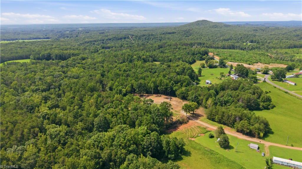 180 Great View Lane Property Photo 10