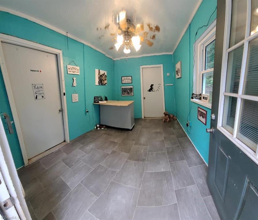 609 John Scott Road Property Photo 6