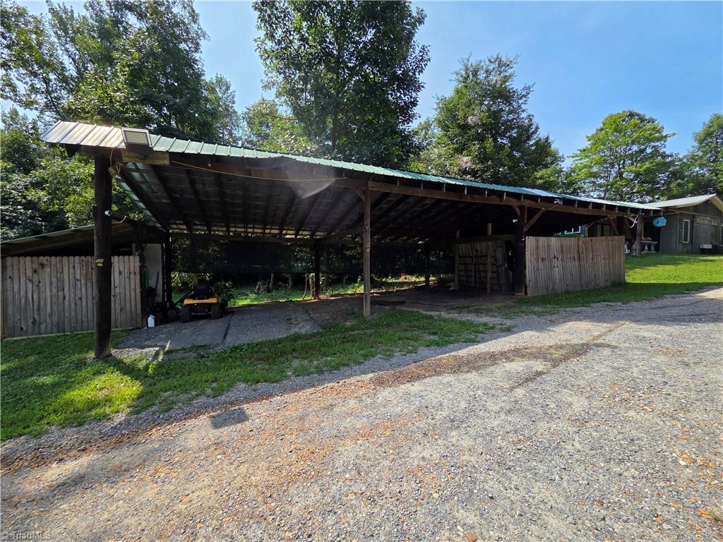 609 John Scott Road Property Photo 18