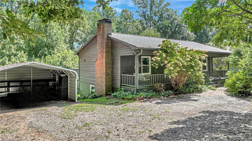 414 Plaza Drive Property Photo 1