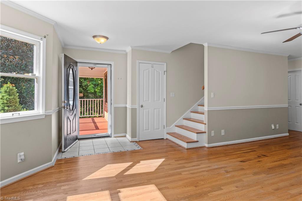 6045 Stone Bluff Drive Property Photo 10