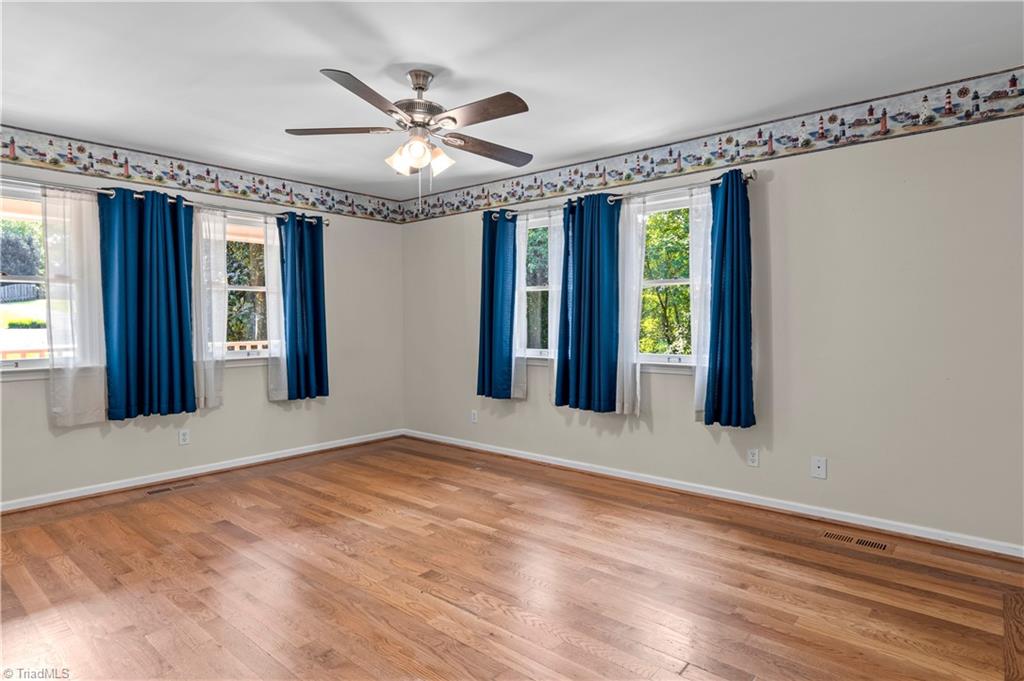 6045 Stone Bluff Drive Property Photo 20