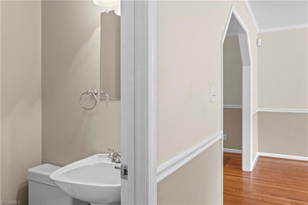 6045 Stone Bluff Drive Property Photo 27