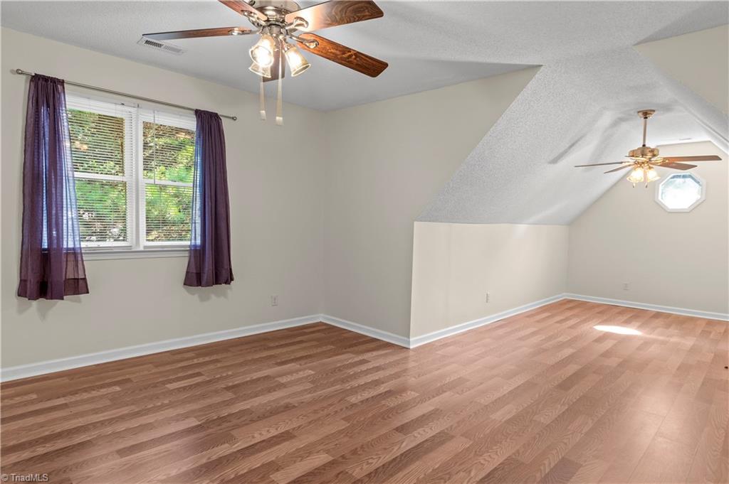 6045 Stone Bluff Drive Property Photo 28