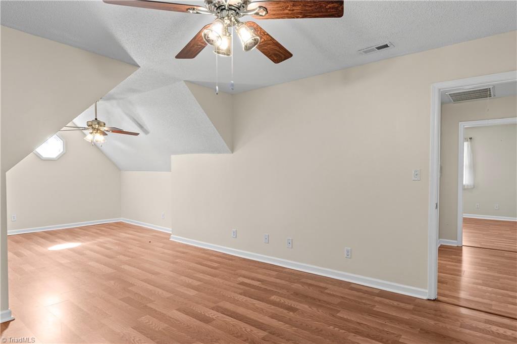6045 Stone Bluff Drive Property Photo 28