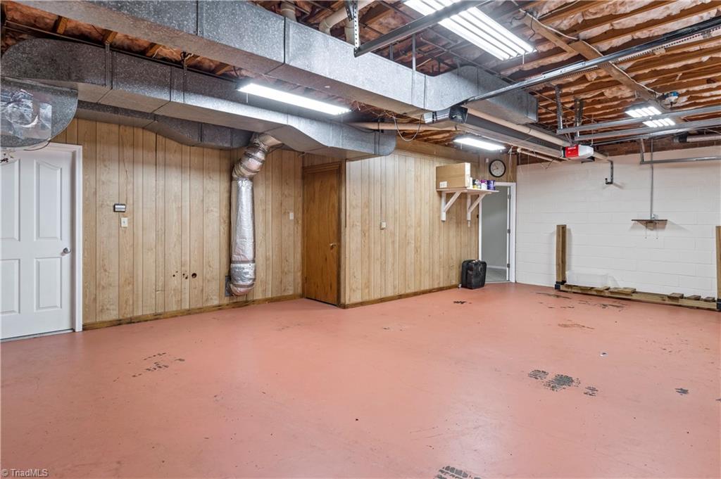 6045 Stone Bluff Drive Property Photo 39