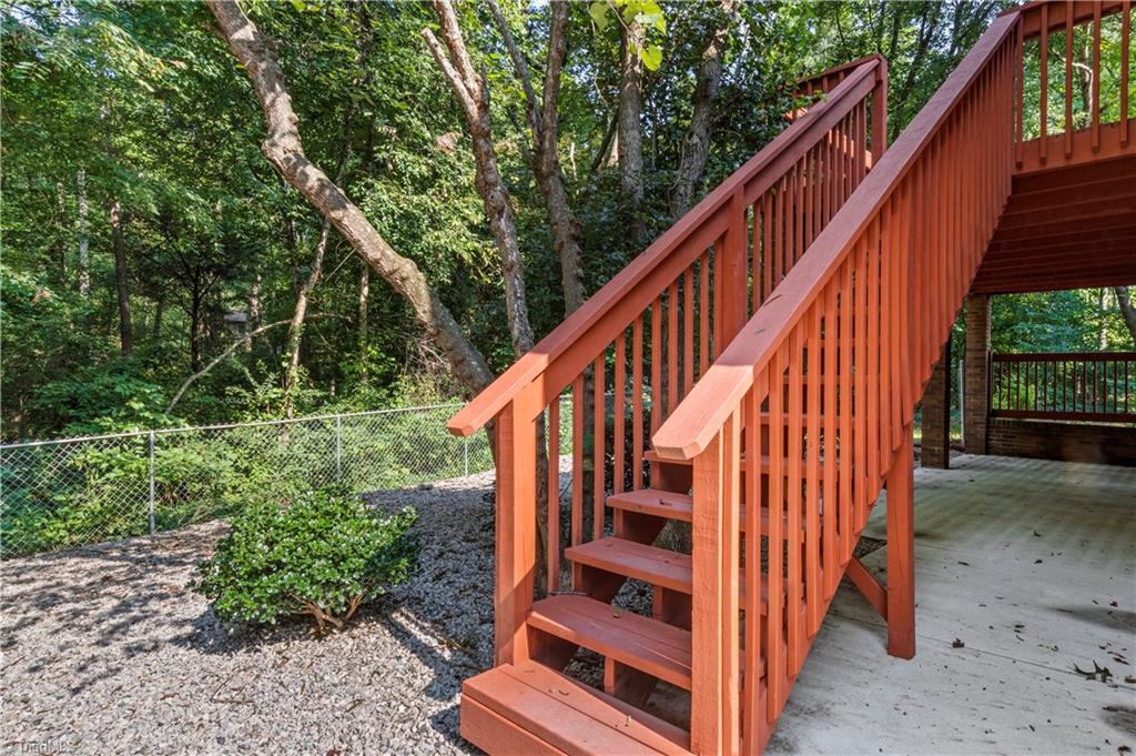 6045 Stone Bluff Drive Property Photo 44